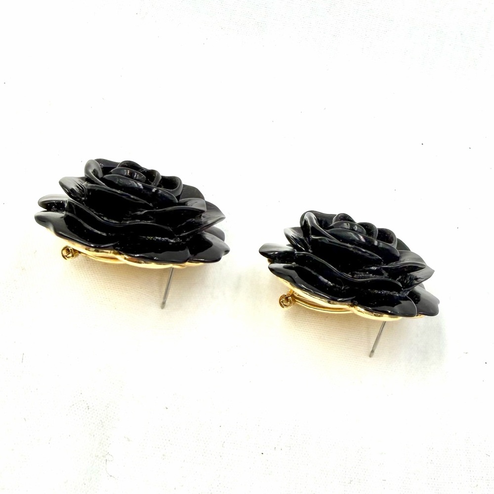 Vintage KJL Kenneth Jay Lane Black Rose Flower Resin Earrings - Picture 7 of 11